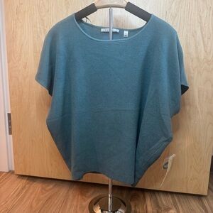 Women's Blue Top